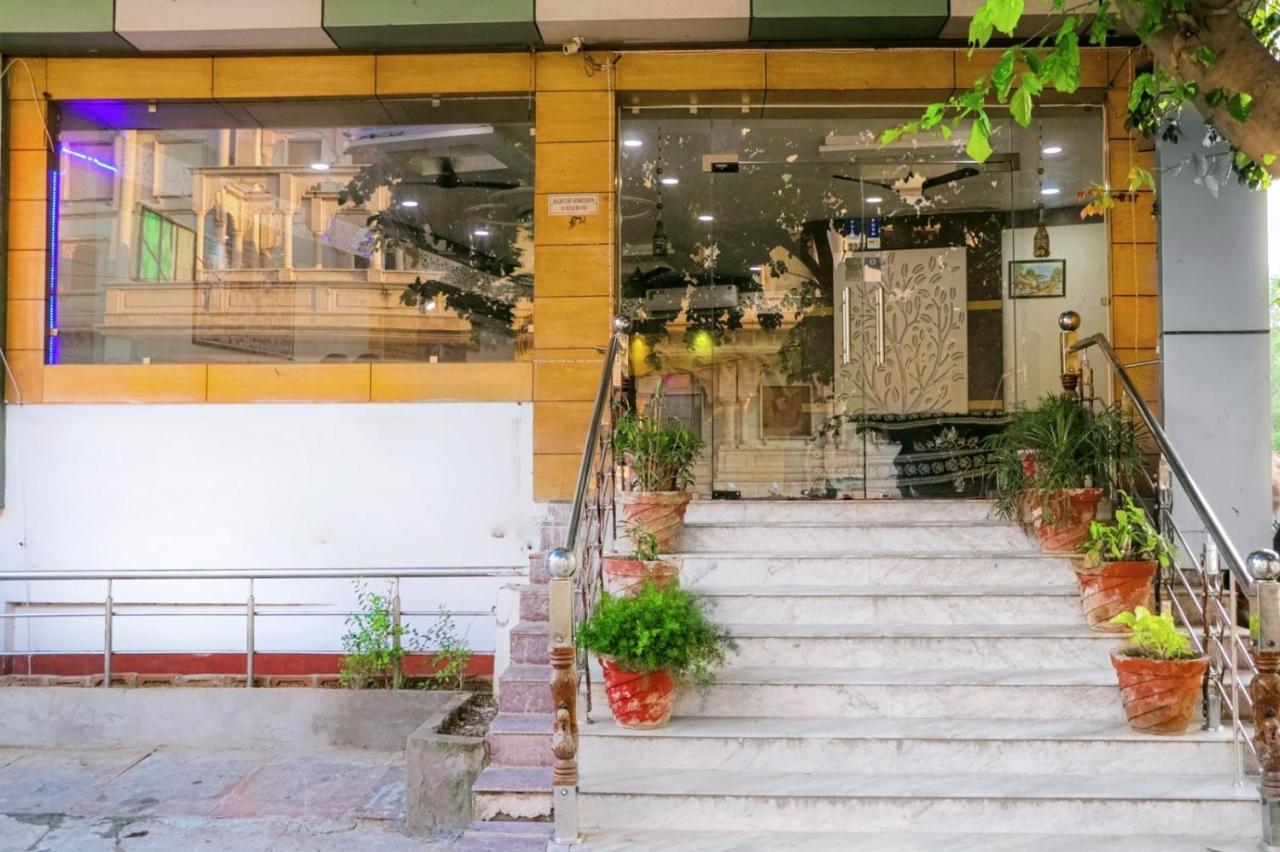 Blue Rose International, Family Hotel Agra  Εξωτερικό φωτογραφία